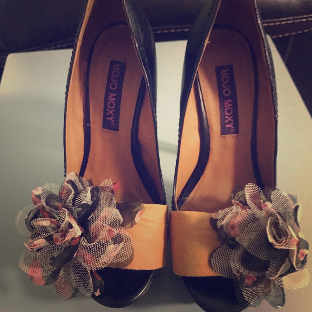 Mojo moxy 5 inch heels